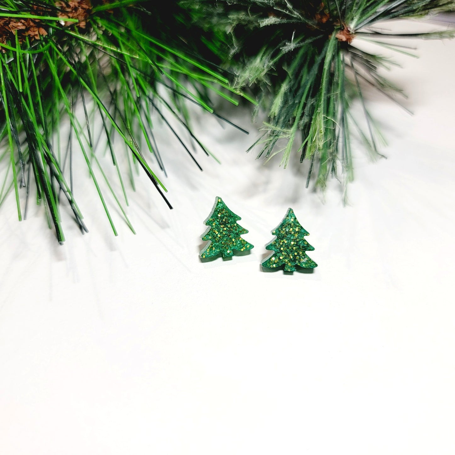 Green and Gold Christmas Tree Stud